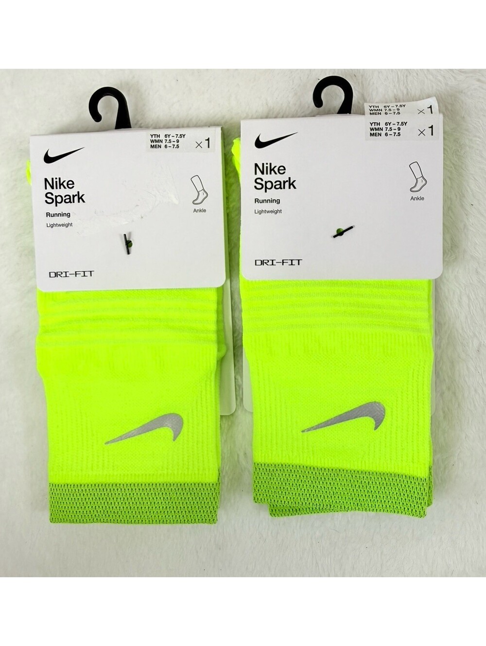 Nike Spark Running Socks Ankle Lot 2 Pairs Men 6-7.5 Women 7.5-9 Medium Volt New